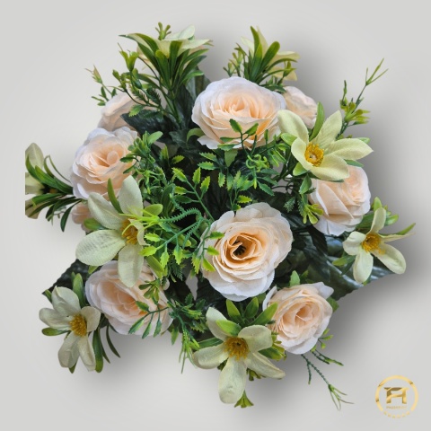 XR8035 bukiet róż 24szt