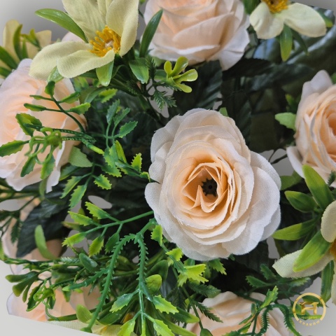 XR8035 bukiet róż 96szt