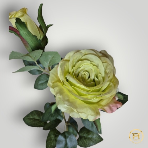 KMS-0303 Gałązka Róży mix 48szt