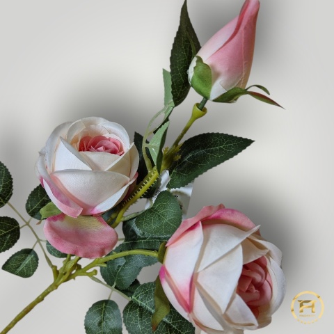 KMS-0305 Gałązka Róży mix 88szt